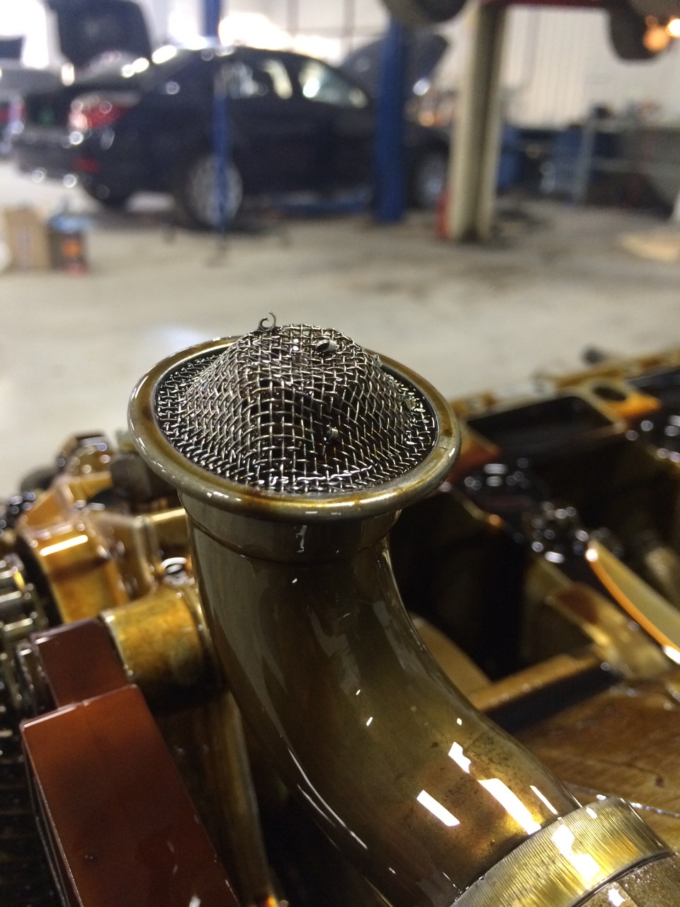 BMW M5 E60 S85 Снятие поддона двигателя, стружка в моторе. — DRIVE2