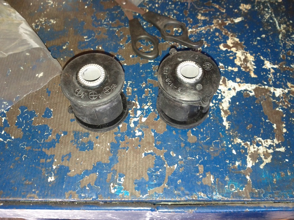 Замена сайлентблоков рычага и реактивных тяг. — Geely CK, 1,5 л, 2008 ...