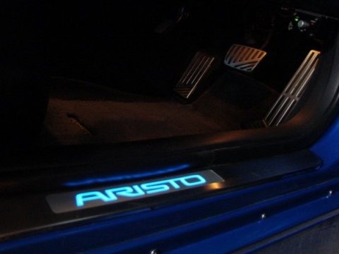       Toyota Aristo 30 2009