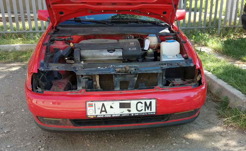 Промывка фар. — SEAT Cordoba (Mk I), 1,4 л, 1999 года | мойка | DRIVE2