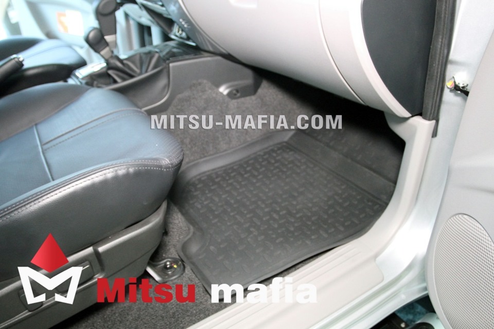 Коврики в салон Pajero Sport 2 Паджеро Спорт 2 — Mitsu-Mafia на DRIVE2