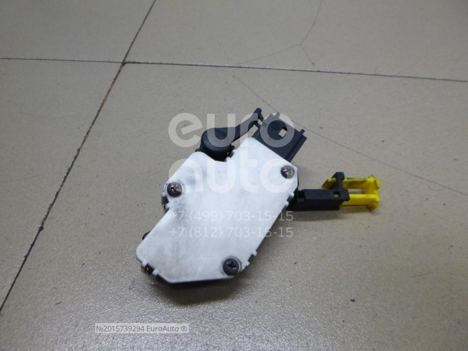 8200666173 Концевой выключатель педали сцепл (плас) RENAULT | Запчасти ...