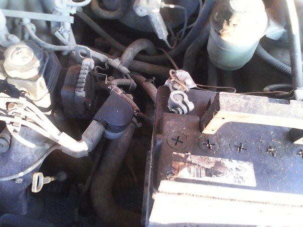 Течь масла из под катушки зажигания* — ЗАЗ Chance, 2 л, 2011 года ...