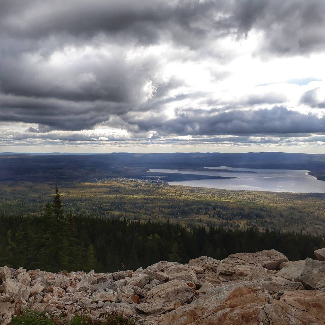 Хребет Зюраткуль