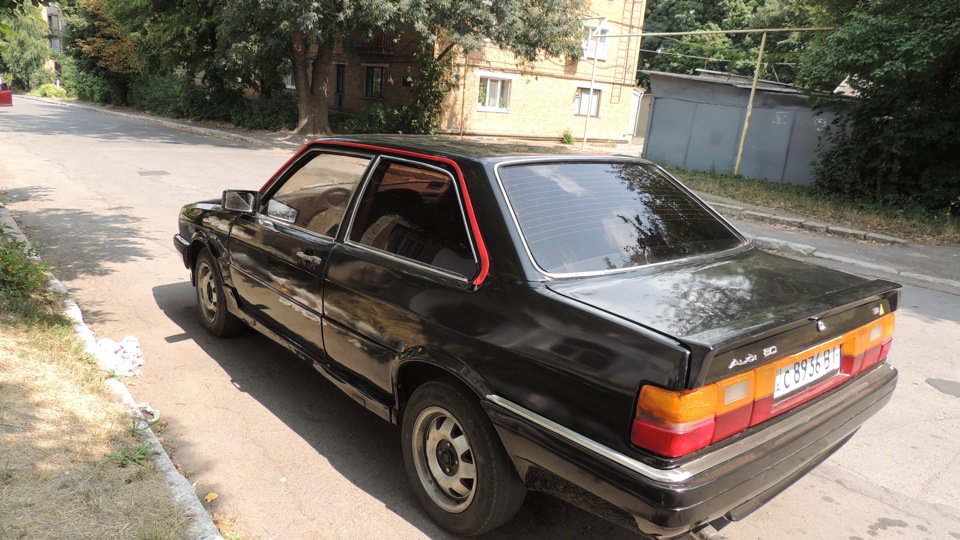 боковой молдинг audi 80 в2 боковой молдинг audi 80 в2