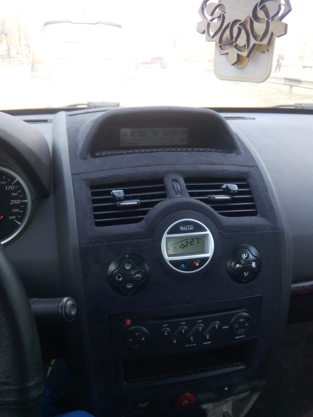 скрип торпеды вылечен — Renault Megane II, 1,6 л, 2007 года | своими ...