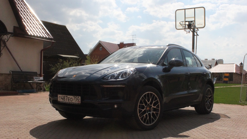 Porsche macan drive2