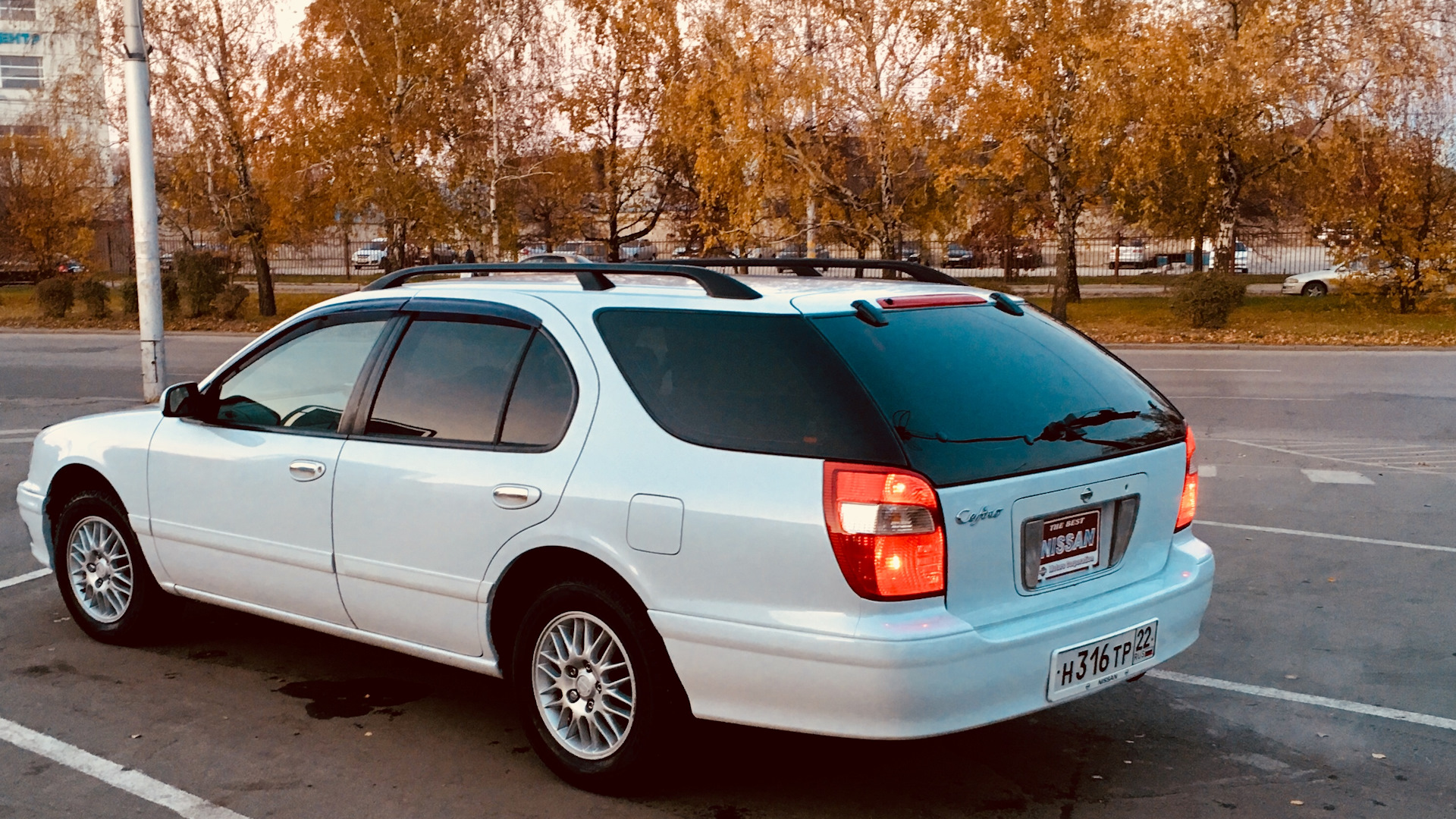 Nissan Cefiro Wagon 2000