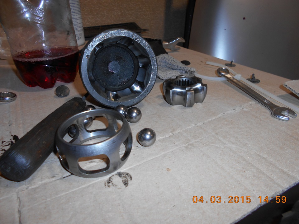 Замена пыльника на шрусе — Lada 21112, 1,6 л, 2002 года | своими руками ...