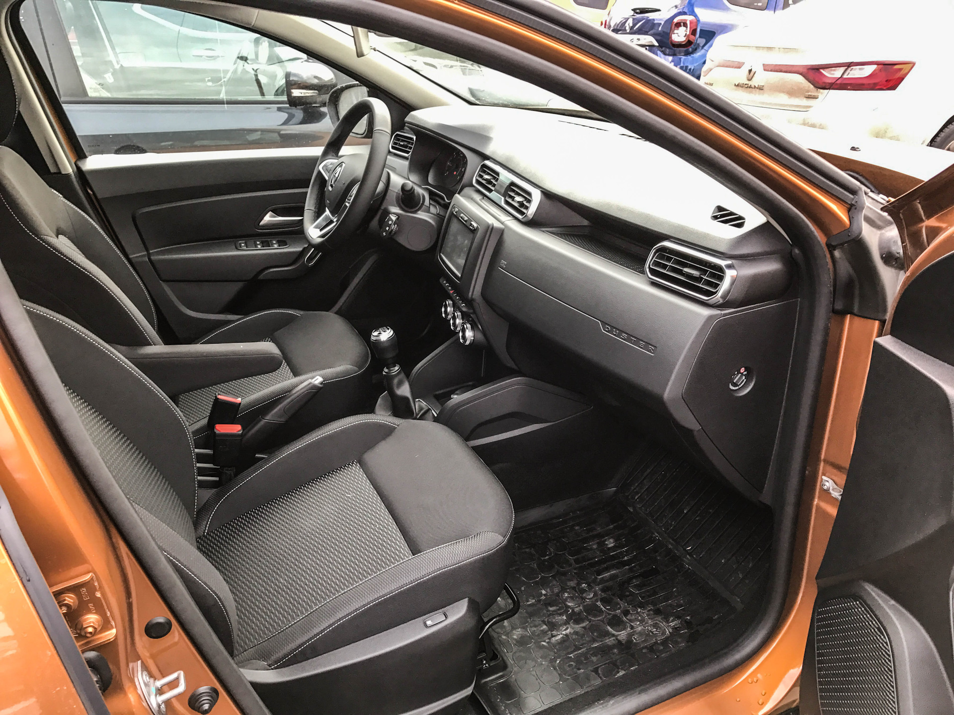 Новый Renault Duster 2021 Interior