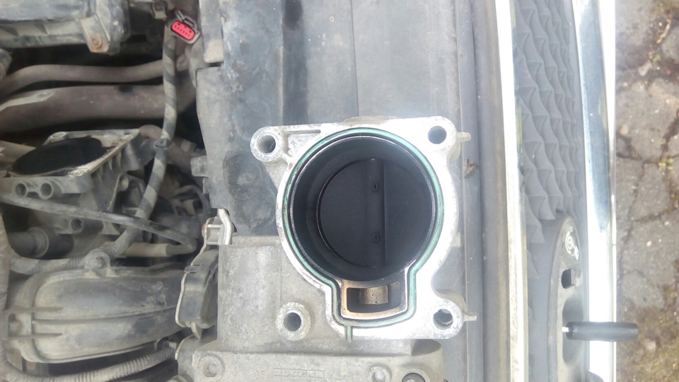 Почистил дроссельную заслонку — DRIVE2