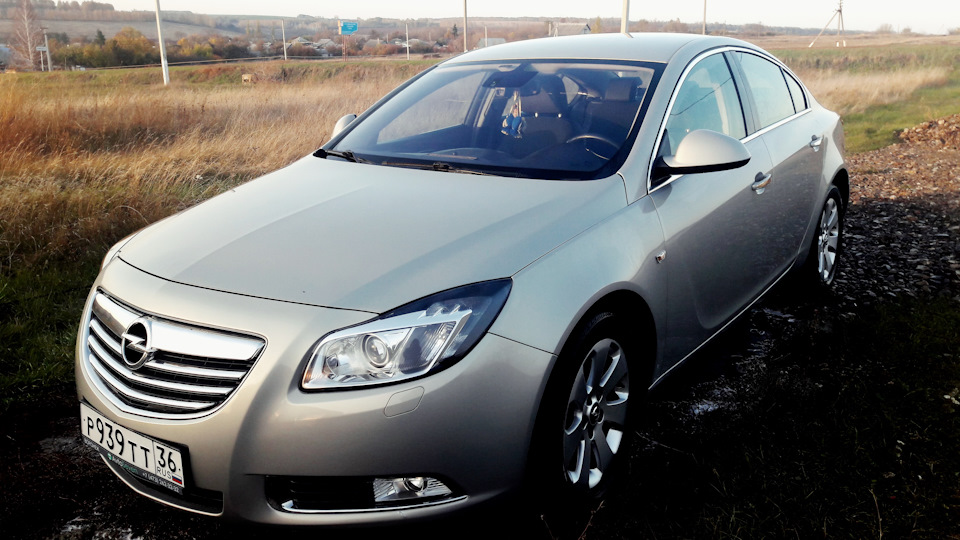 Opel Insignia 2.0 турбо