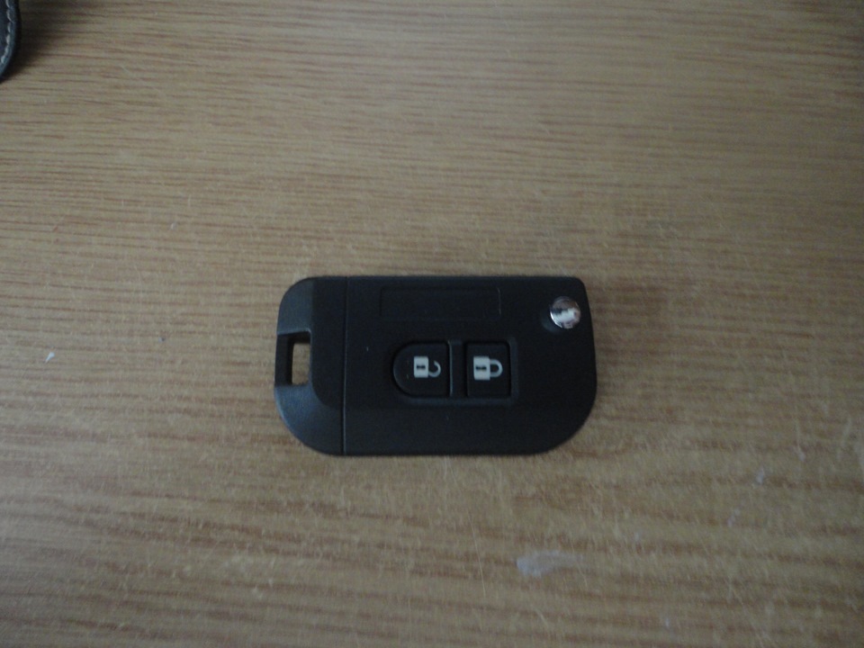 Складной ключик — Nissan Note (1G), 1,4 л, 2008 года | аксессуары | DRIVE2