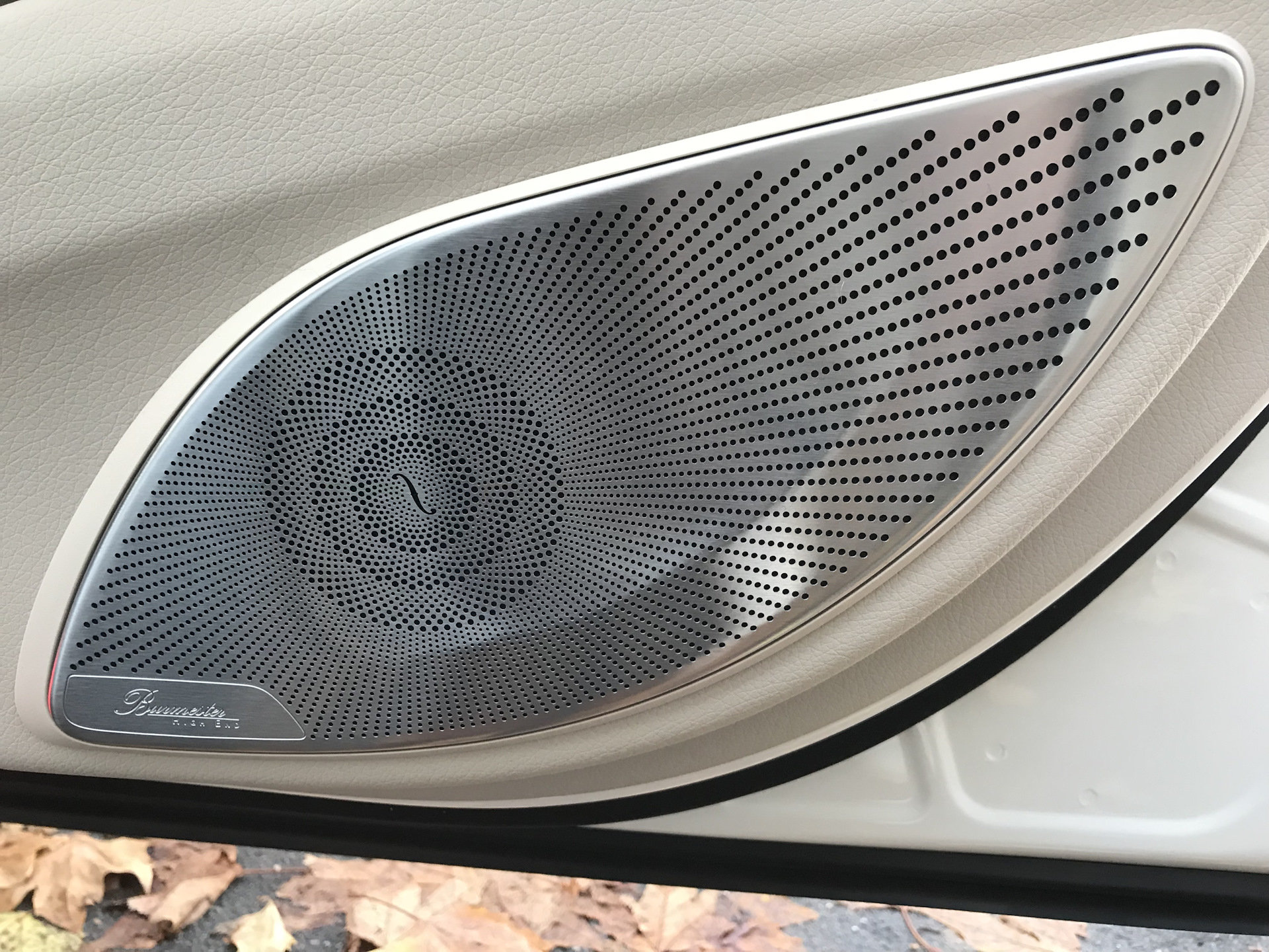 Burmester High-End 3D surround sound system — мои впечатления. —  Mercedes-Benz E-class (W213), 2 л, 2017 года | автозвук | DRIVE2