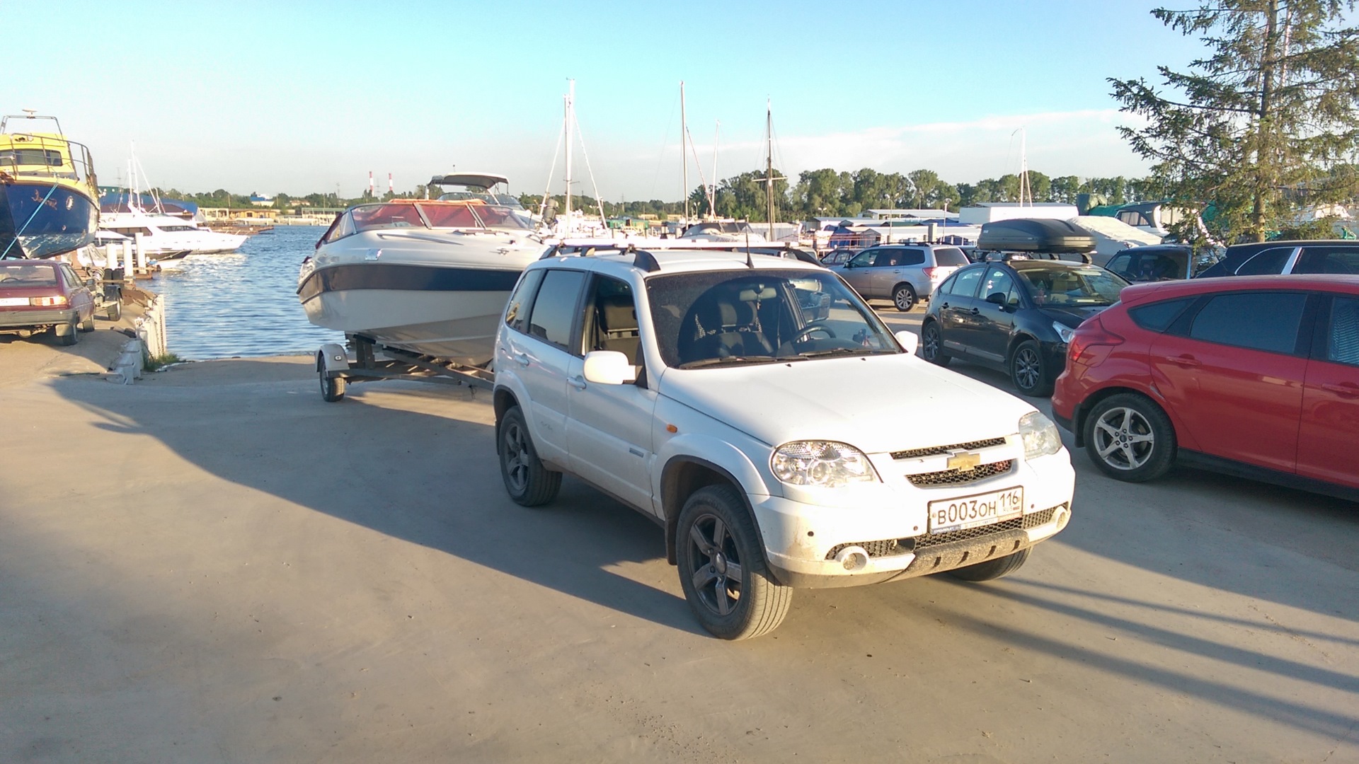 Chevrolet Niva 1.7 бензиновый 2010 | БЕЛЫЙ АЙСБЕРГ на DRIVE2