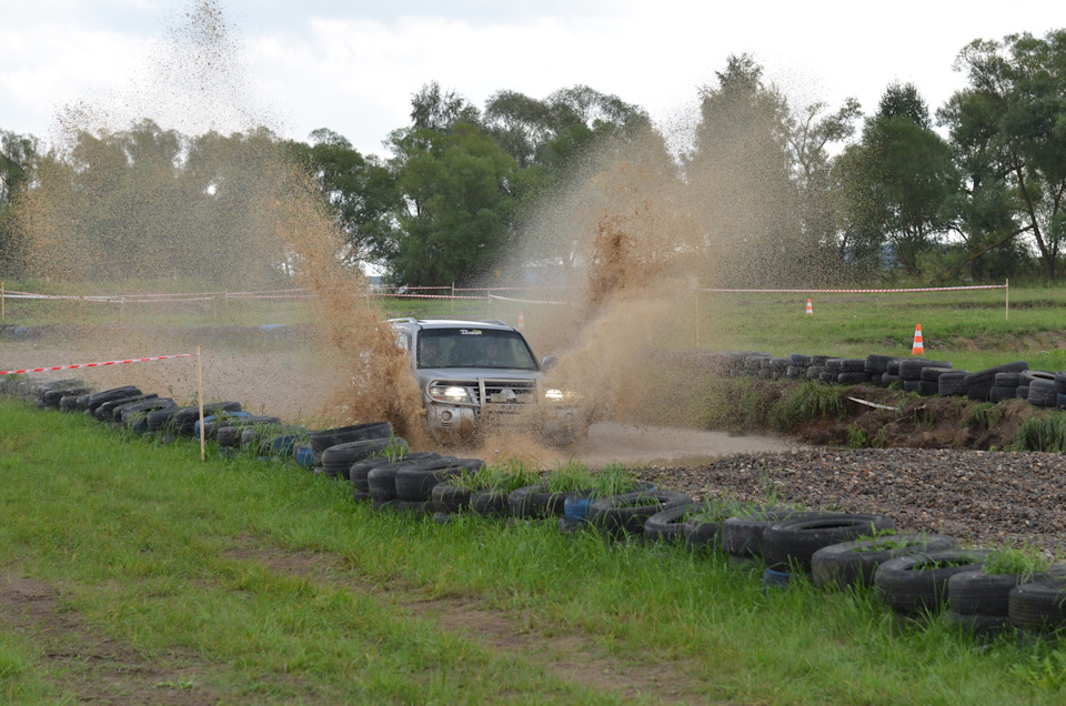 Фото в бортжурнале Mitsubishi Pajero (3G)