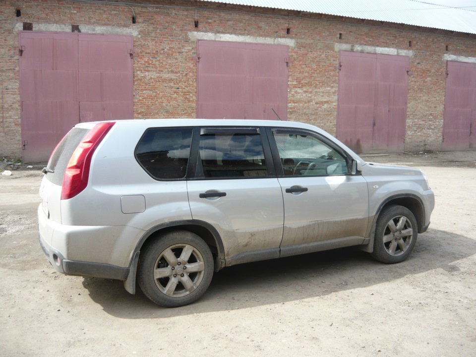 Разборка ниссана икстрейл. Nissan x-Trail 2007 рейлинги. Ниссан х-Трейл без рейлингов. Ниссан х-Трейл т 31 без рейлингов. Свет рейлингов Ниссан х Трейл т31.