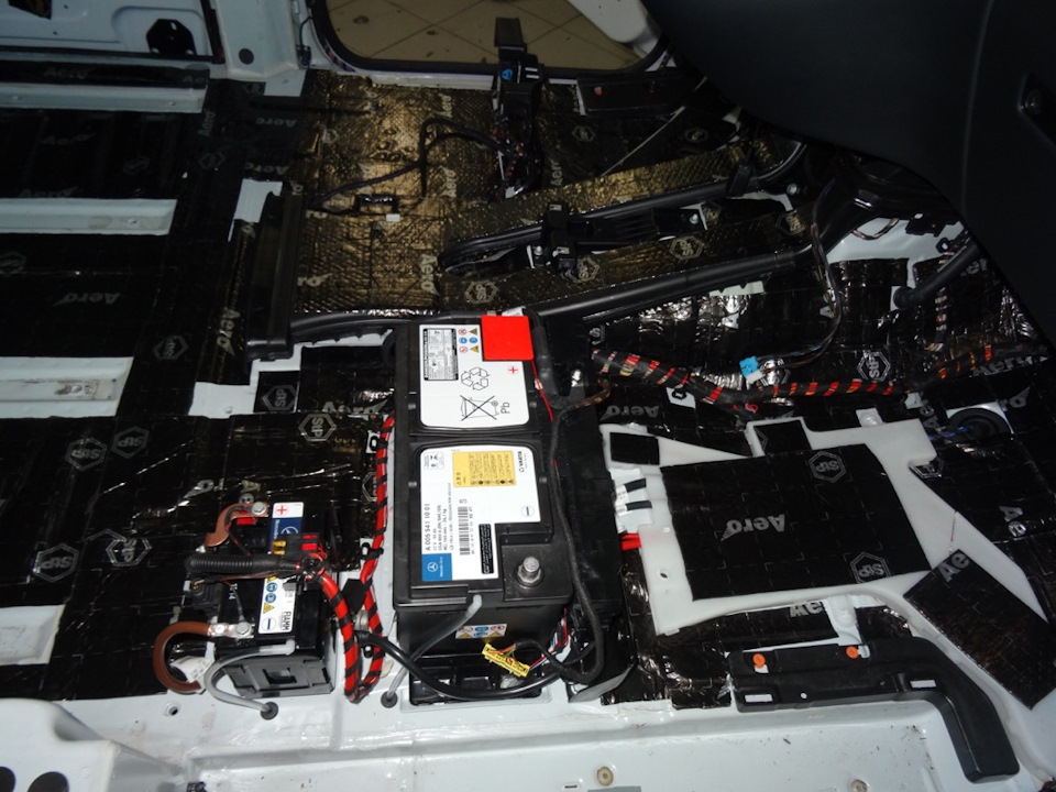 Фото в бортжурнале Mercedes-Benz V-Class (W447)