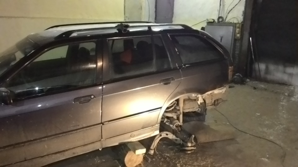 Замена передних сайлентблоков задних продольных рычагов — BMW 3 series ...