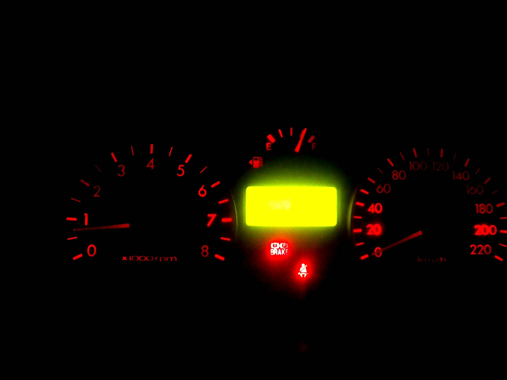 поменял лампочки в приборку — Hyundai Getz, 1,4 л, 2007 года ...