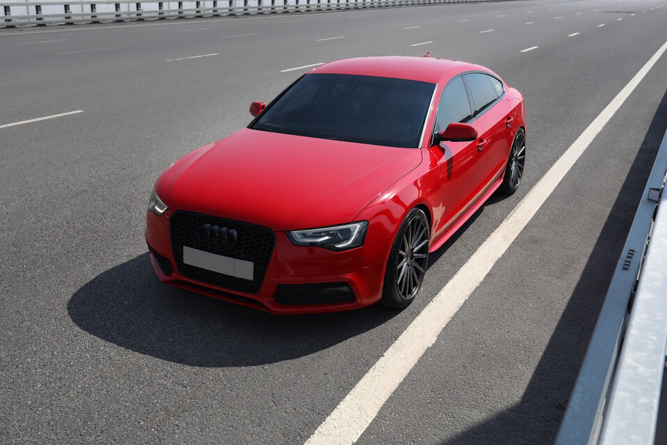 Audi a5 Red