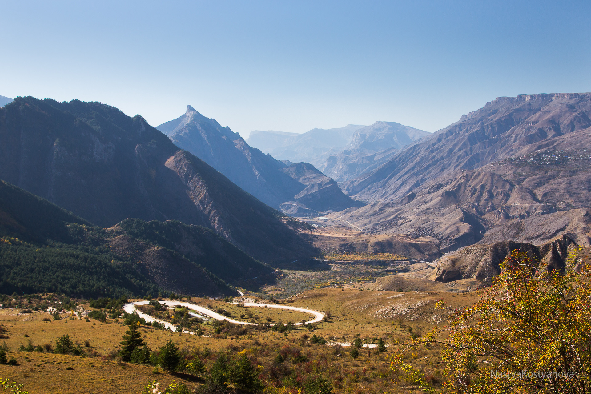 Нагорье пуна. Кадара Закавказье. Горы Закавказья. Закавказье фото. Восточное Закавказье.