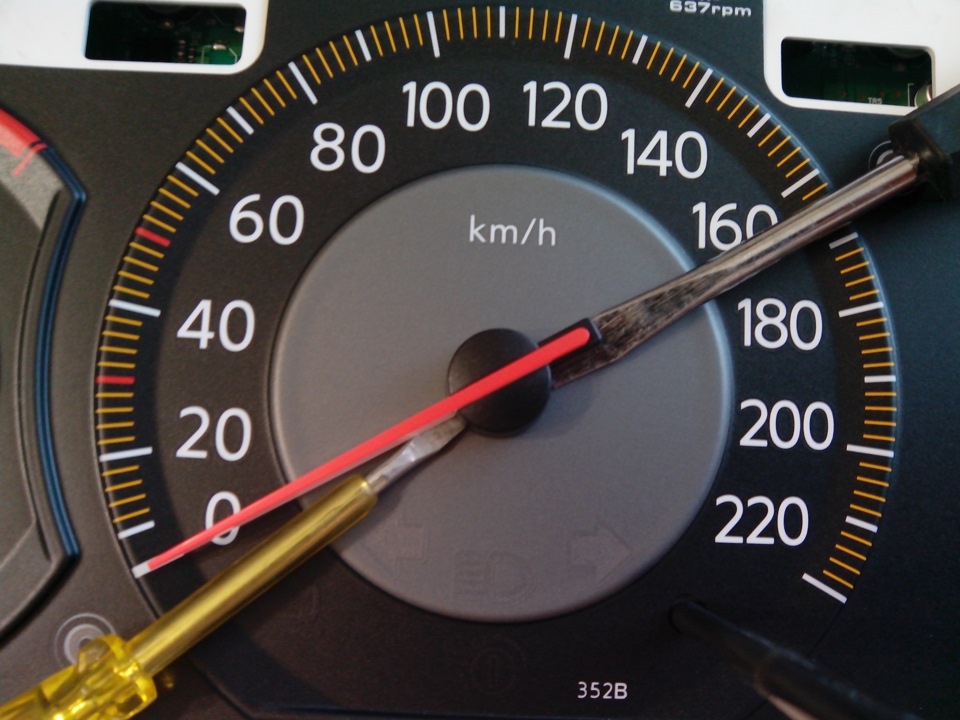 Фото в бортжурнале Nissan Tiida (1G)