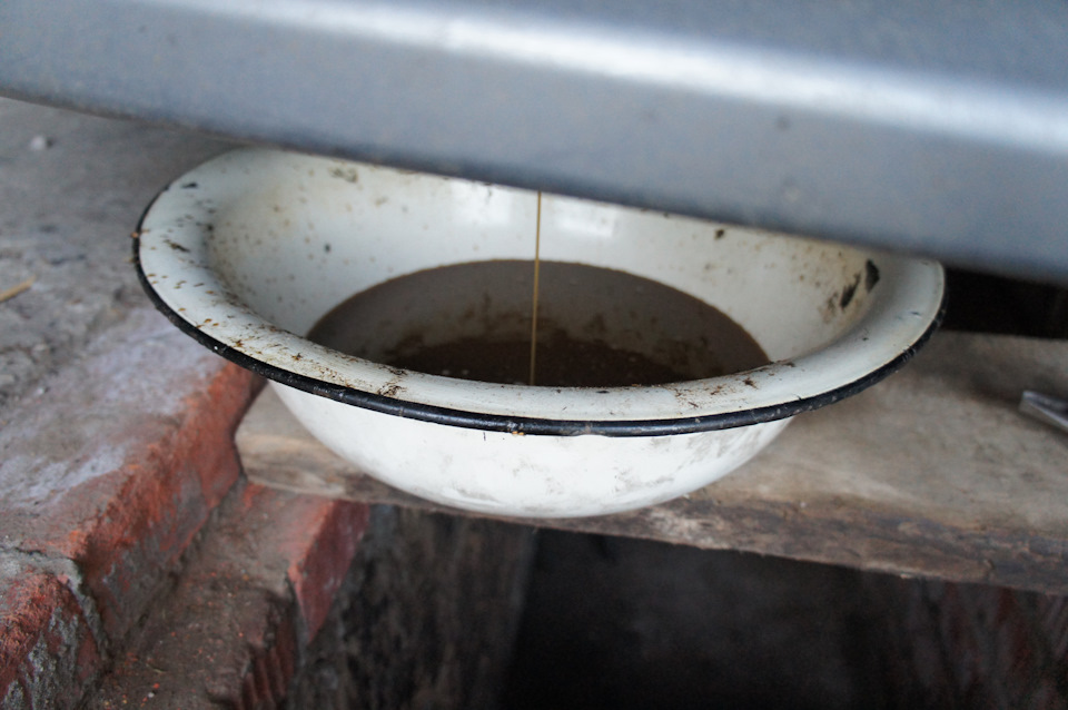 Замена антифриза у друга в машинке или что такое ЖЕСТЬ! — Mitsubishi ...