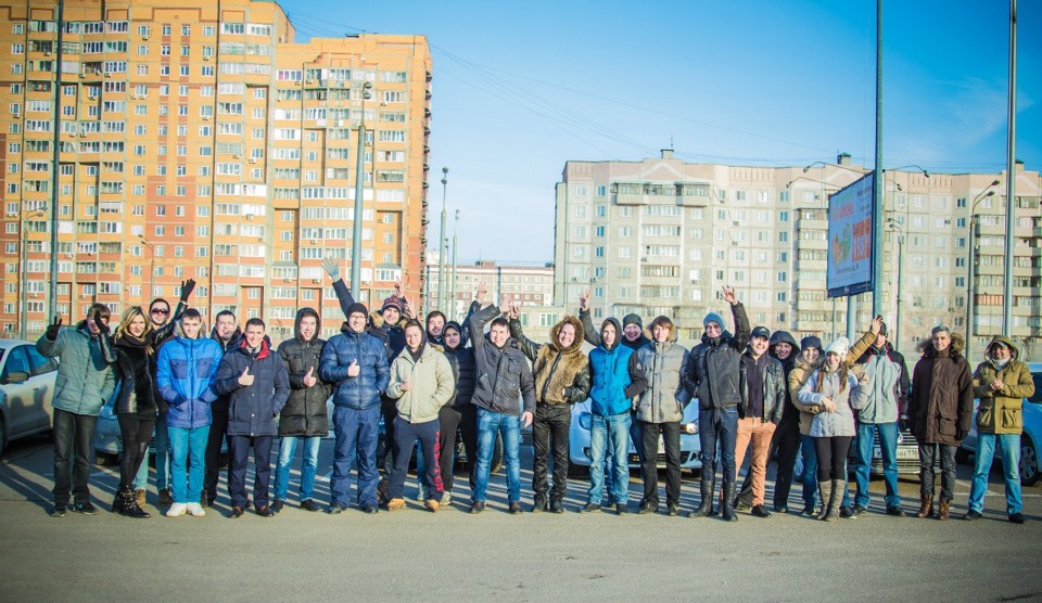 Встреча VAG Клуба Казани (Наб.Челны) — Volkswagen Polo Sedan, 1,6 л ...