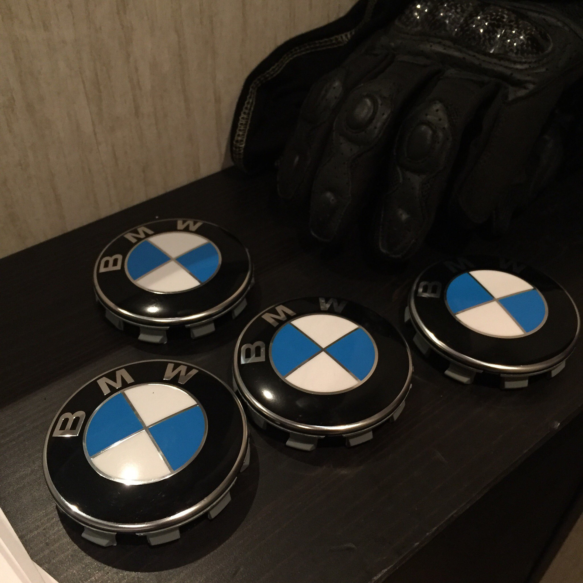Заглушки в диски — BMW 3 series (E90), 7,1 л, 2007 года | стайлинг | DRIVE2