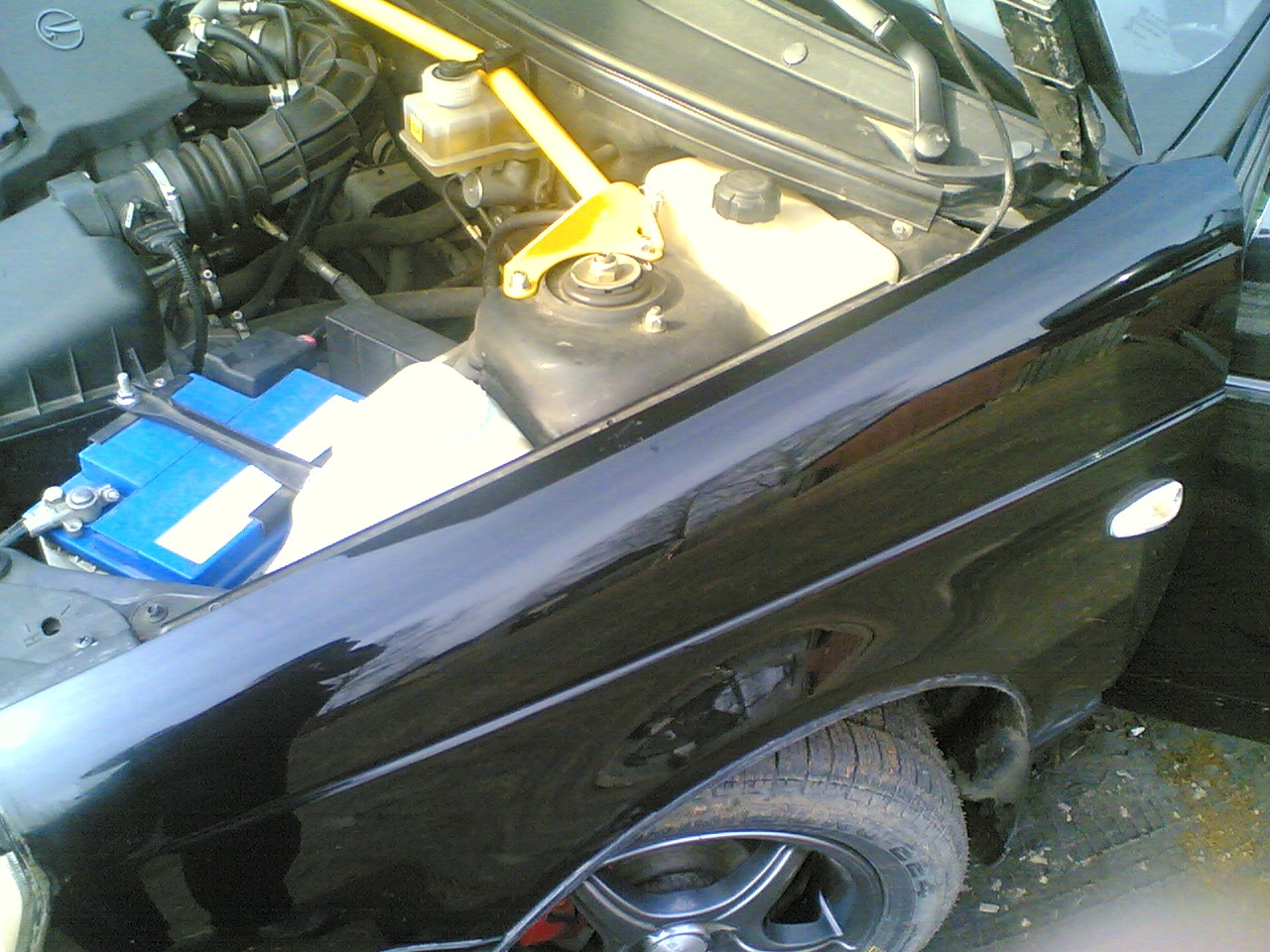 Растяжка передних стоек — Lada Приора хэтчбек, 1,6 л, 2009 года ...