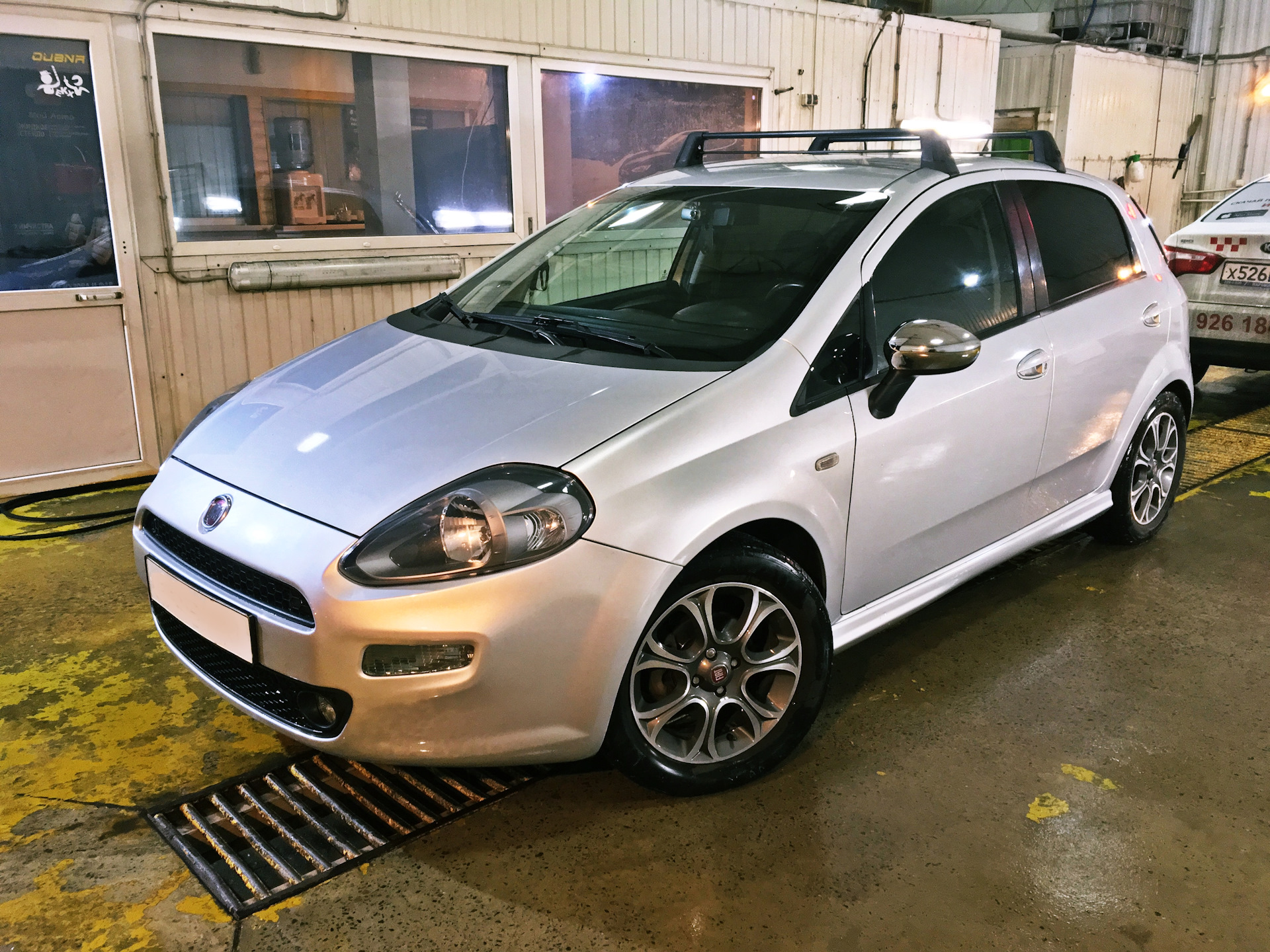 Автомобиль мечты! Превращение из Lounge в Racing. — FIAT Punto Evo, 1,4 л,  2012 года | тюнинг | DRIVE2