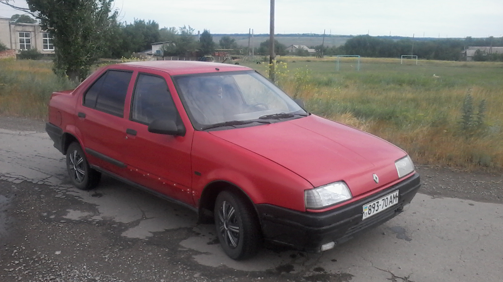 Renault 19 1.4 бензиновый 1990 | Красная Шамада на DRIVE2