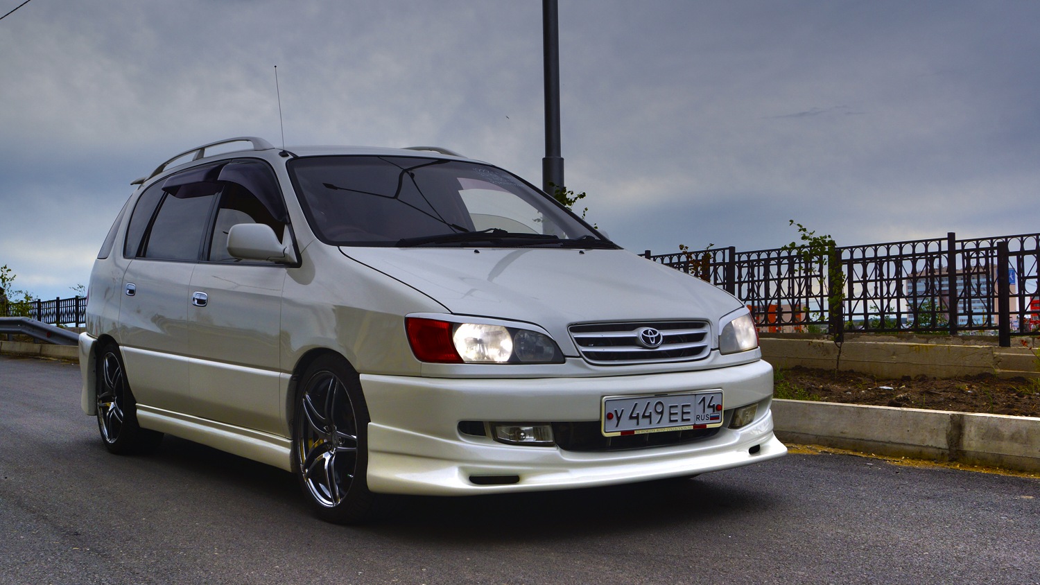 Toyota Ipsum (10) 2.0 бензиновый 1999 | 3S-GE Beams, МКПП E56 на DRIVE2