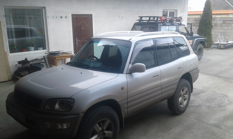 Toyota rav4 1998 салон