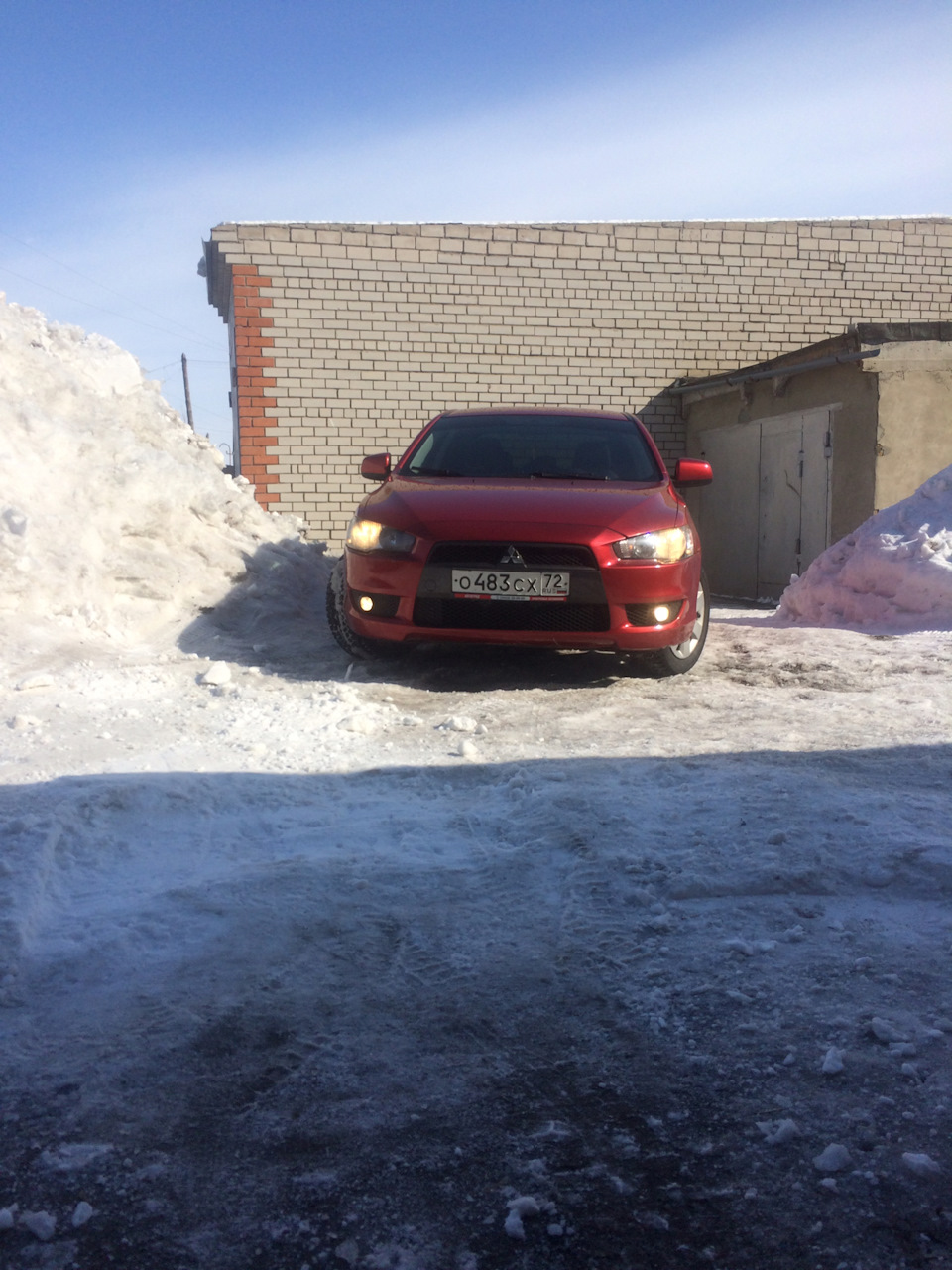 Сыро под водительским ковриком — Mitsubishi Lancer X, 1,5 л, 2008 года ...