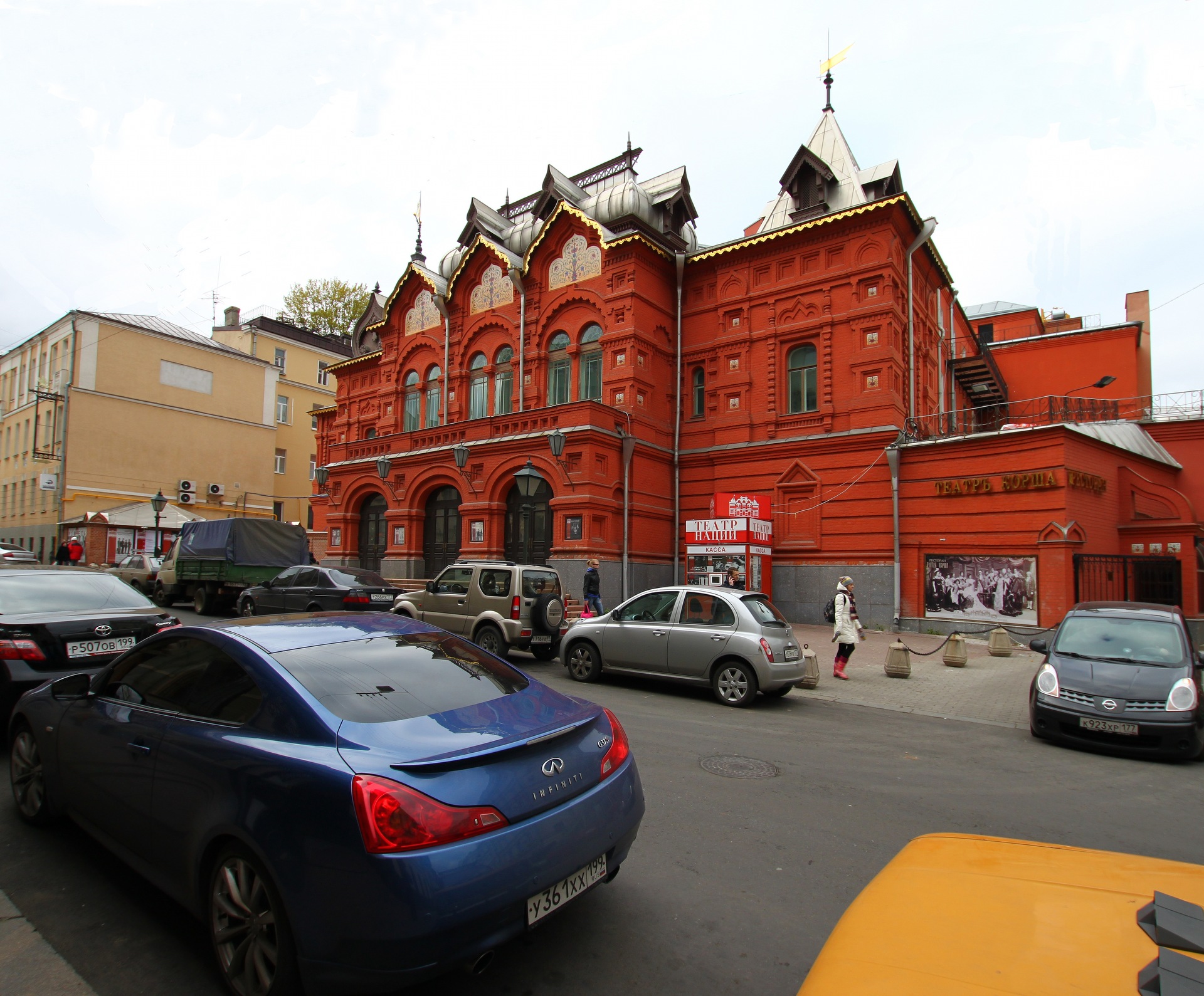 храмы в псевдорусском стиле