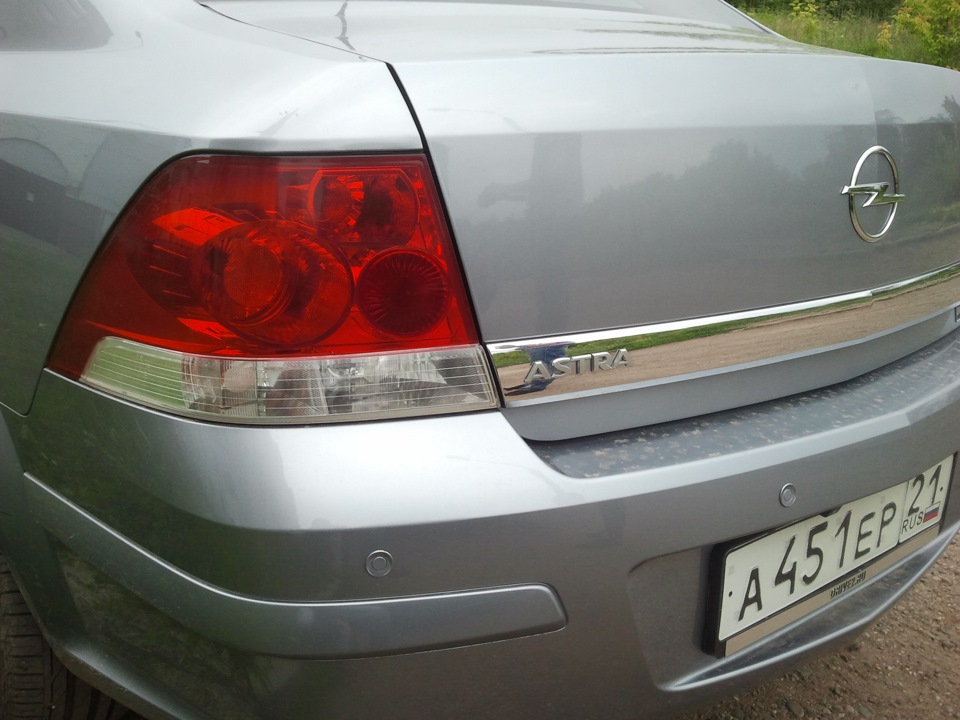 в выключенном состоянии — Opel Astra H