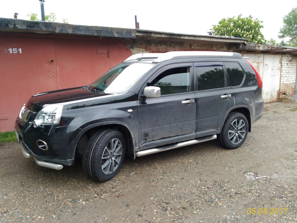 Новая резина на своём законном месте. — Nissan X-Trail II (t31)