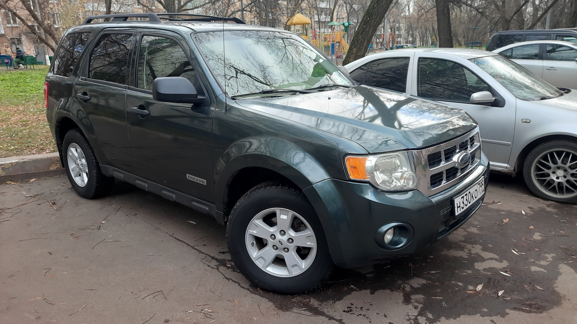 Ford escape 2 3