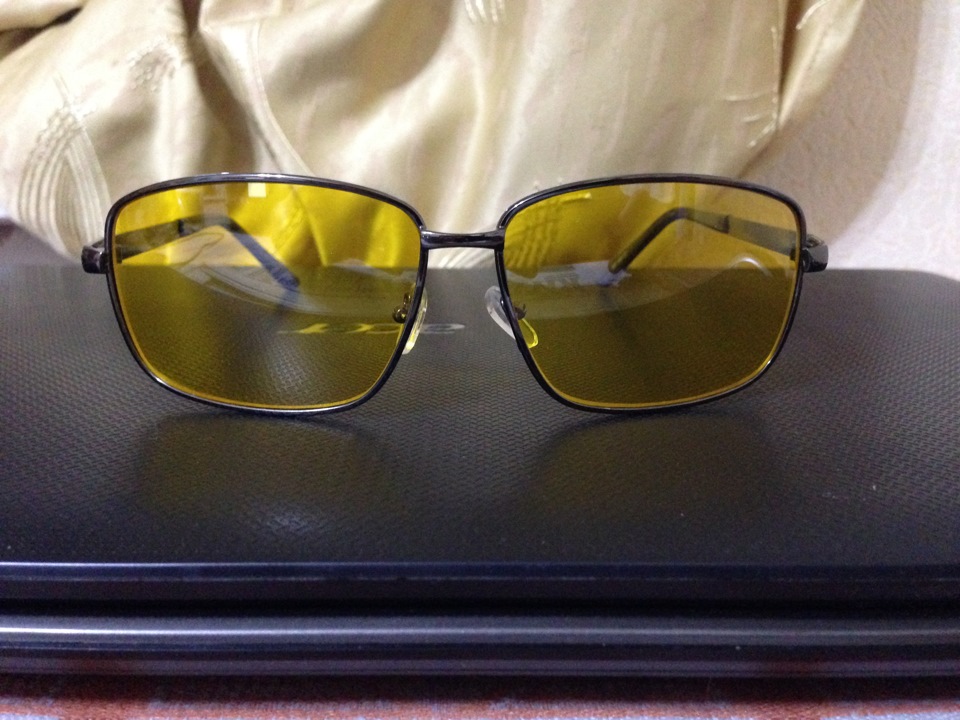 Водительские очки — Lada Калина Спорт (1G), 1,6 л, 2012 года | другое ...