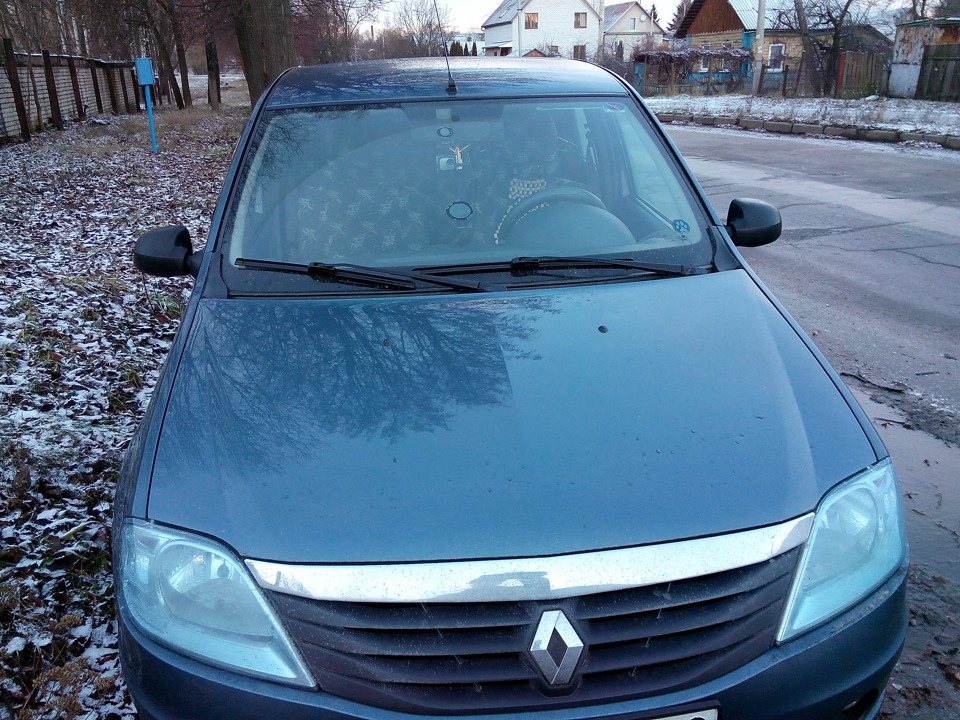 "Подкрасил оптику" — Renault Logan (1G), 1,6 л, 2010 года | стайлинг ...