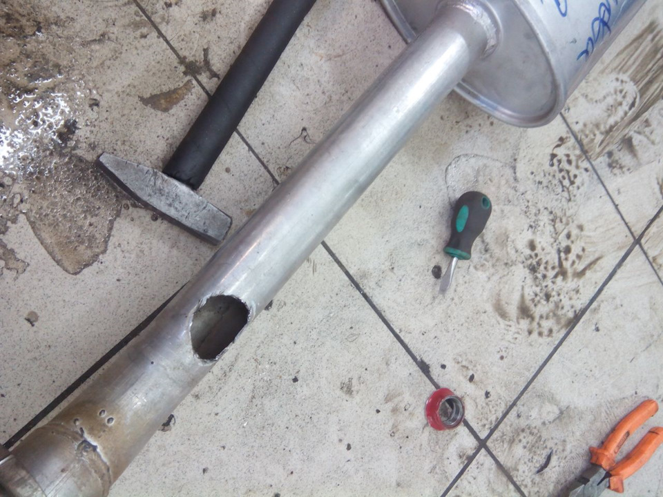 Выхлопная система. — глушитель — Mitsubishi Pajero (2G), 3 л, 1992 года ...