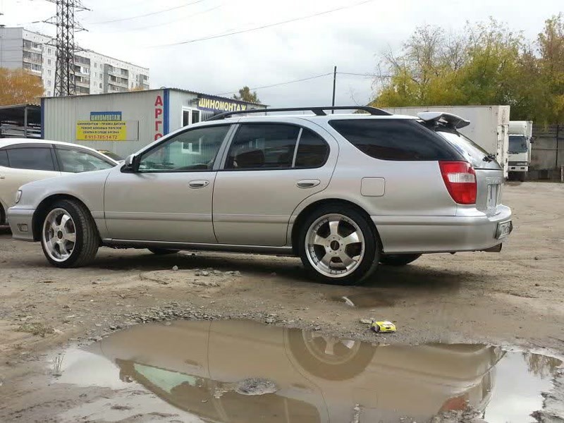 Nissan Cefiro Wagon 2000