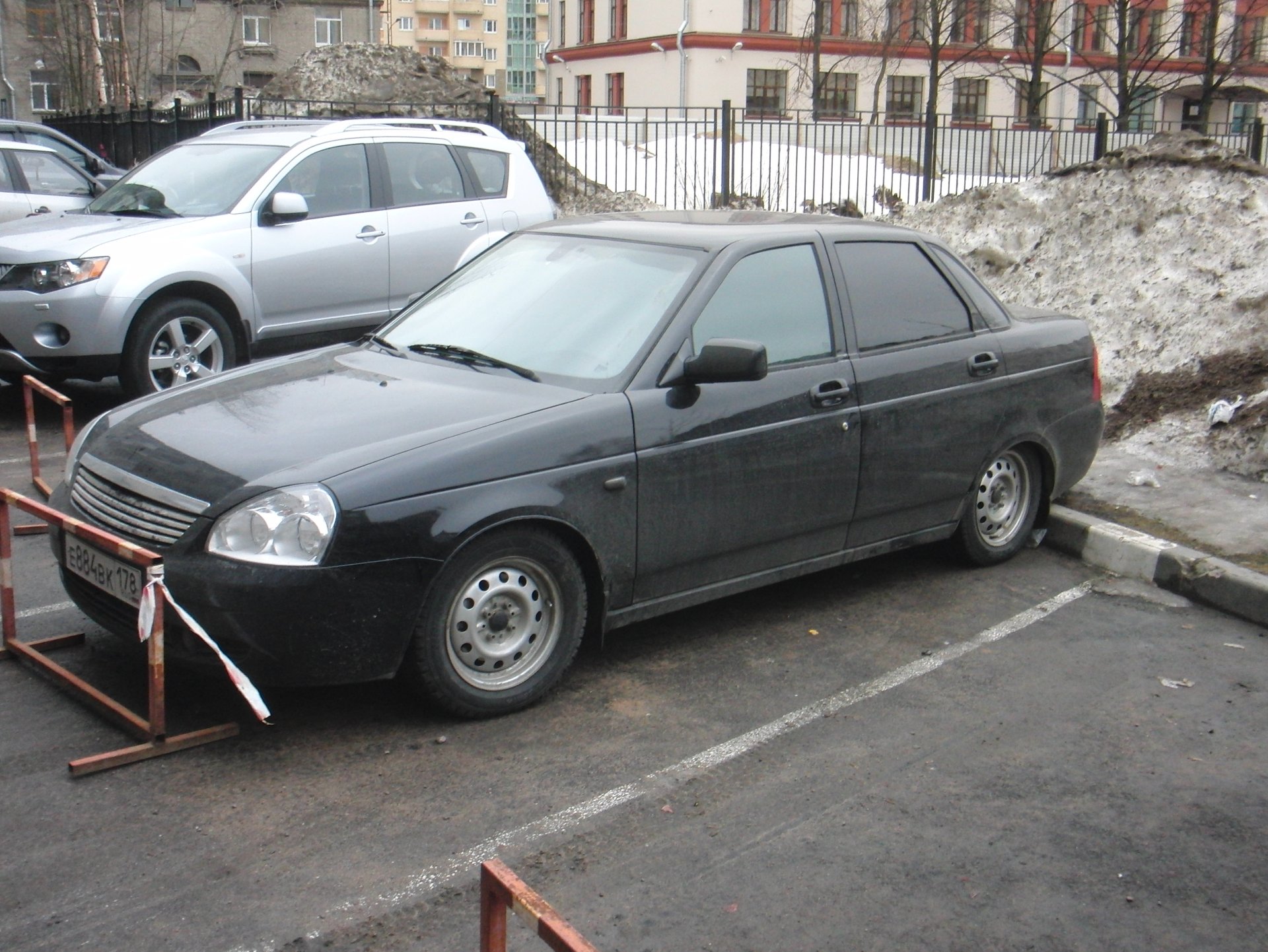 Опять занизилсо — Lada Приора седан, 1,6 л, 2010 года | тюнинг | DRIVE2