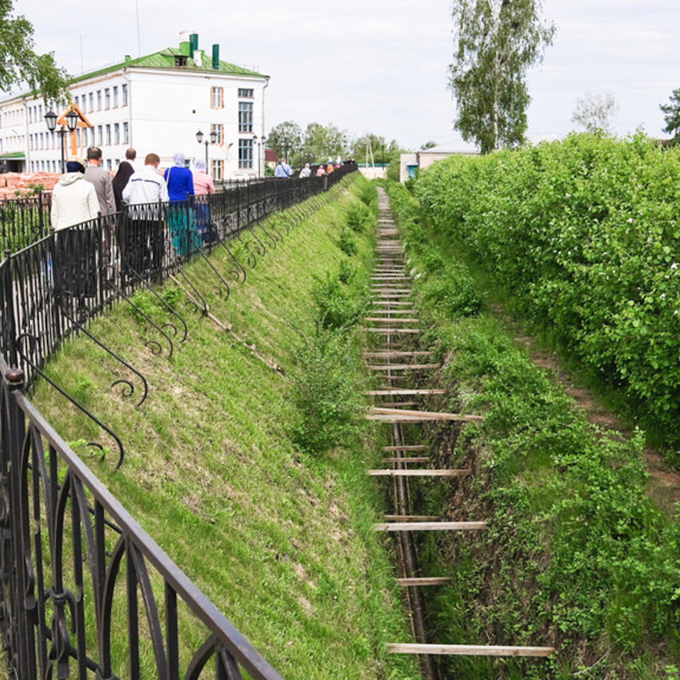 Канавка пресвятой богородицы в дивеево фото