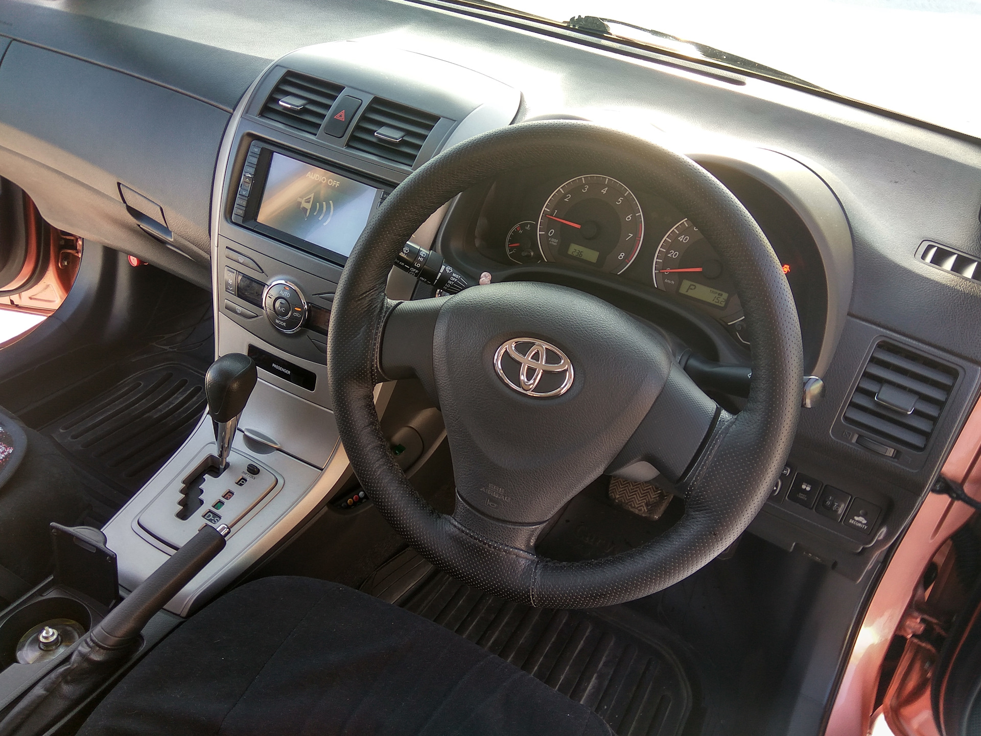 toyota corolla 2006 салон