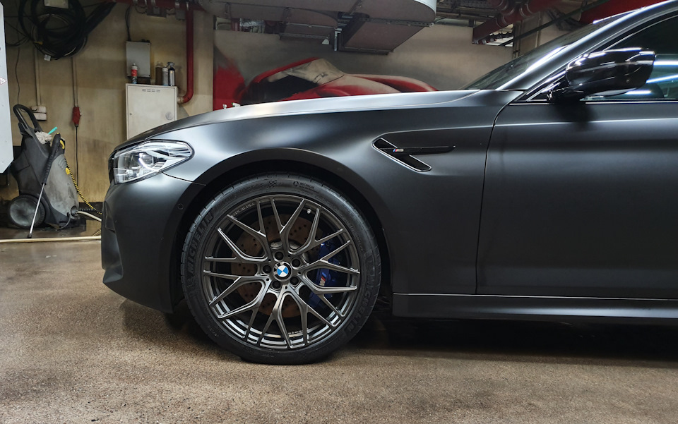 Каким должен быть вылет на M5 F90 с завода — BMW M5 (F90), 4,4 л, 2018 ...