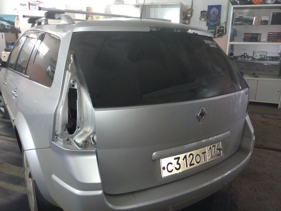 Задние фонари — Renault Megane II, 1,5 л, 2009 года | стайлинг | DRIVE2