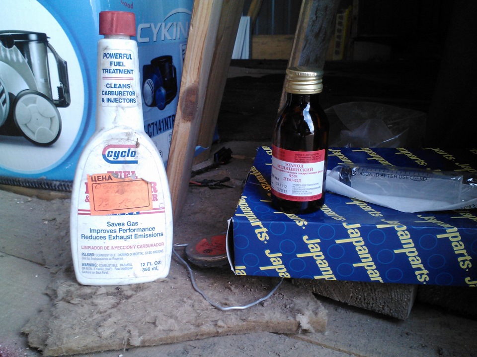 23. Замена воздушного фильтра и прочистка дроссельной заслонки с ...